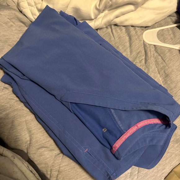 Scrubs - Picture 4 of 13